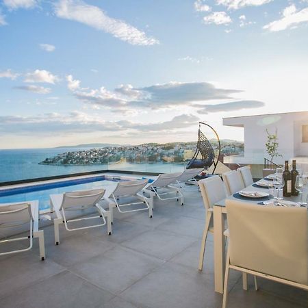 Holiday Home Olive Exclusive - 8 People, Heated Pool, Okrug Gornji, Sea View Трогир Экстерьер фото